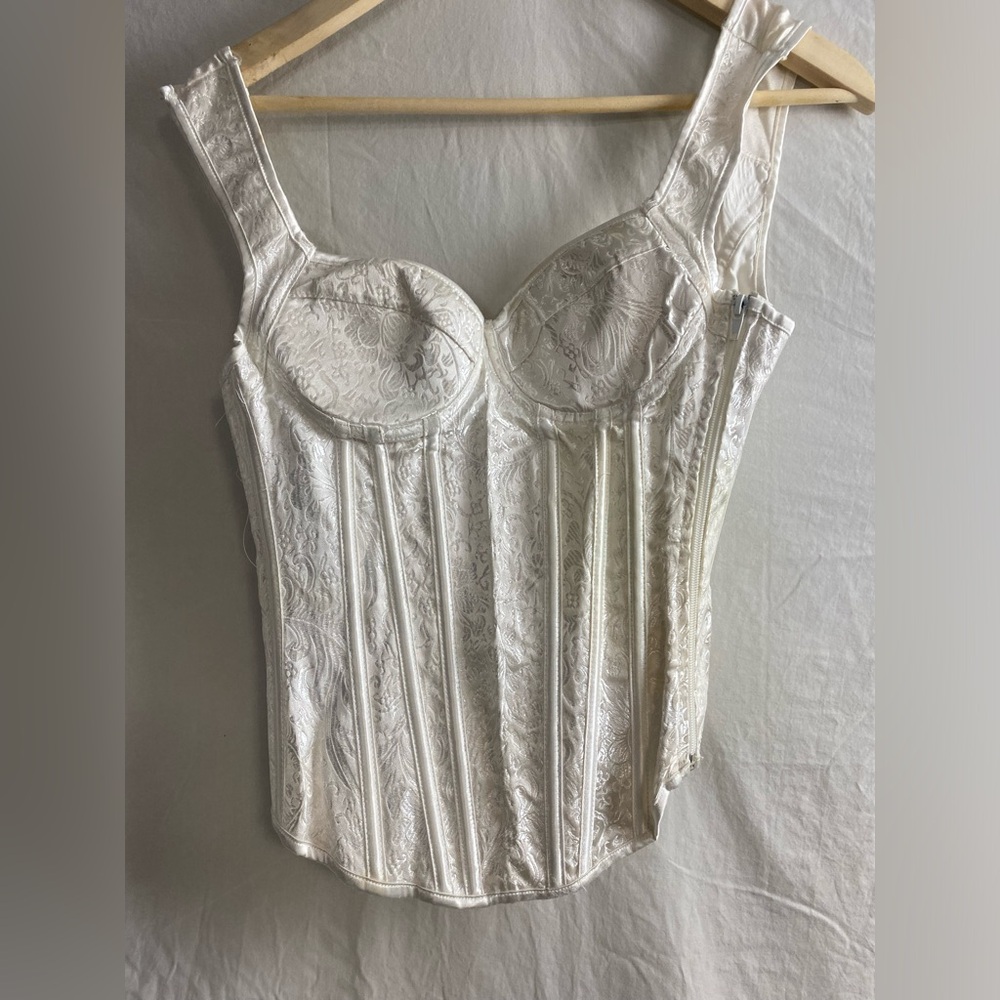 White brocade bustier corset